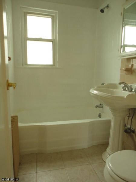 45 Ackerman Ave, Saddle Brook, NJ 07663 photo 11
