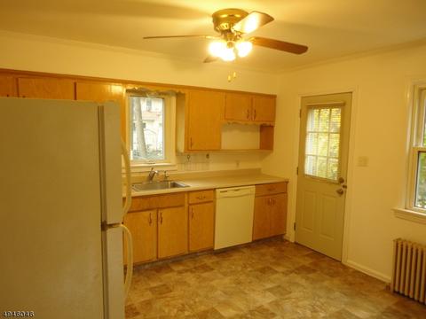 45 Ackerman Ave, Saddle Brook, NJ 07663 photo 5