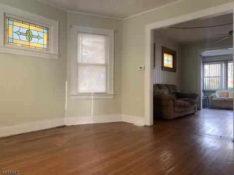 428 E 3rd Ave, Roselle, NJ 07203 photo 7