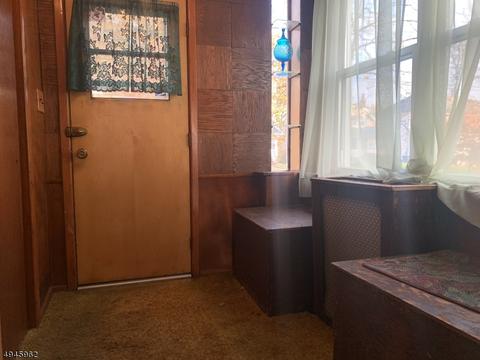 428 E 3rd Ave, Roselle, NJ 07203 photo 9