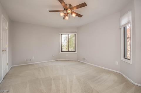 9 Delbarton Ct, Hackettstown, NJ 07840 photo 11