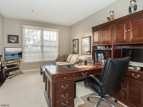 3 Diane Ct, Wayne, NJ 07470 photo 4