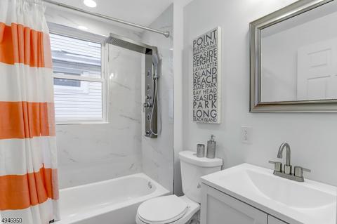 216 Berkeley Ave, Bloomfield, NJ 07003 photo 18
