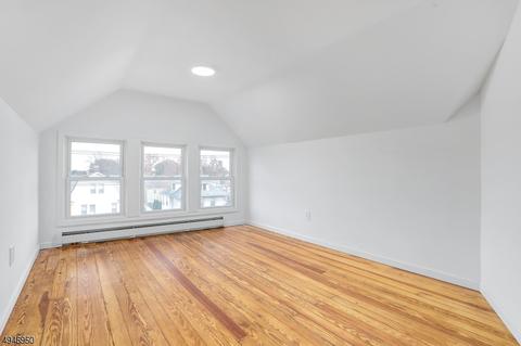 216 Berkeley Ave, Bloomfield, NJ 07003 photo 20