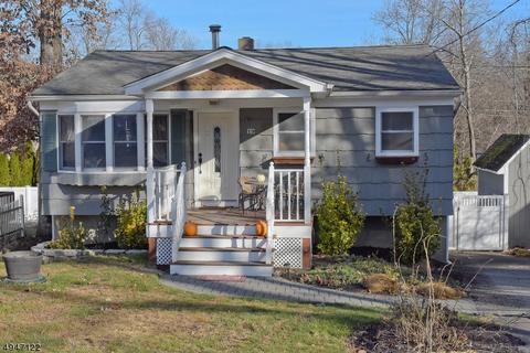 19 Beech St, Stanhope, NJ 07874 photo 1