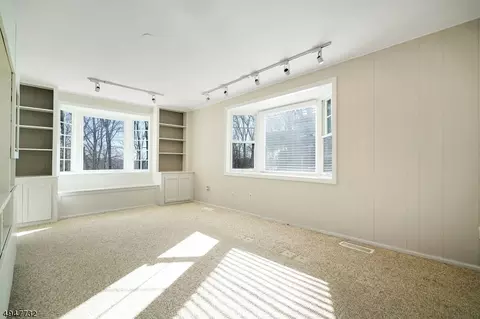 2 E Ridge Dr, Berkeley Heights, NJ 07922 photo 11