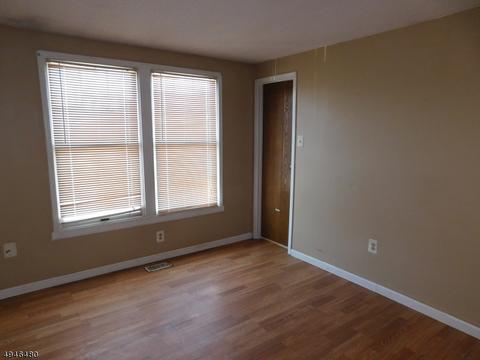 114 Constitution Way, Franklin, NJ 07416 photo 12