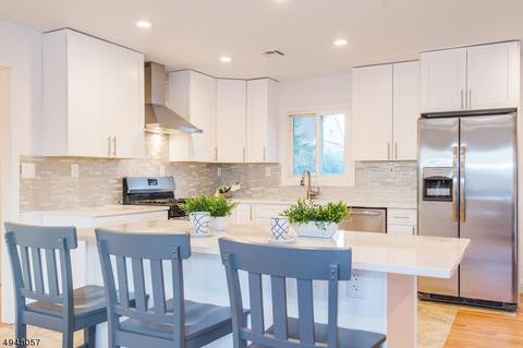 234 E Passaic Ave, Nutley, NJ 07110 photo 2