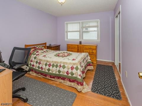 54 E White Ter, Nutley, NJ 07110 photo 13