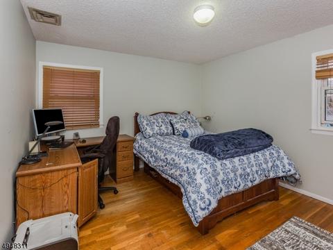 54 E White Ter, Nutley, NJ 07110 photo 12