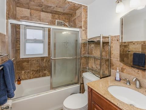 54 E White Ter, Nutley, NJ 07110 photo 14