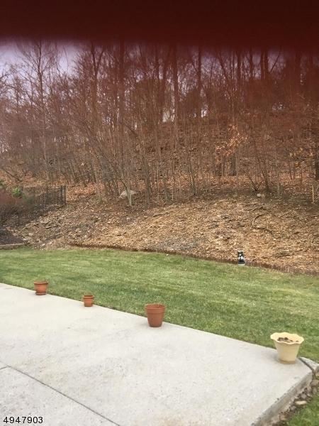 21 Foxboro Rd, Wayne, NJ 07470 photo 22