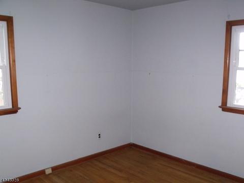 29 Joan St, Wayne, NJ 07470 photo 11