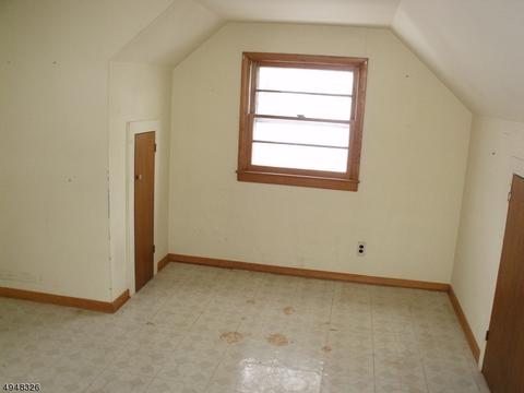 29 Joan St, Wayne, NJ 07470 photo 14