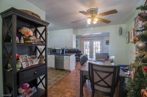 31 Reigate Rd, Bloomfield, NJ 07003 photo 6