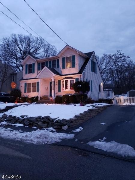 68 Bergen Ave, Wanaque Boro, NJ 07420 photo 1
