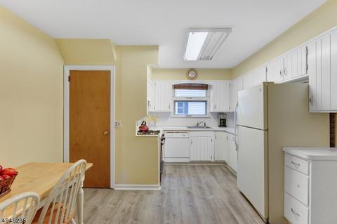 93 Mountainview Rd, Millburn, NJ 07041 photo 9