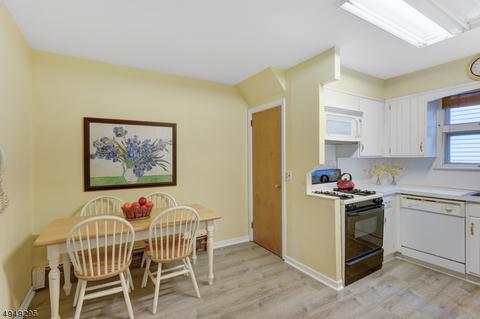 93 Mountainview Rd, Millburn, NJ 07041 photo 8