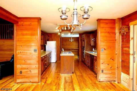 355 Hackett Rd, Hampton, NJ 08827 photo 6