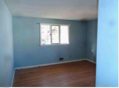 39 Castles Dr, Wayne, NJ 07470 photo 8