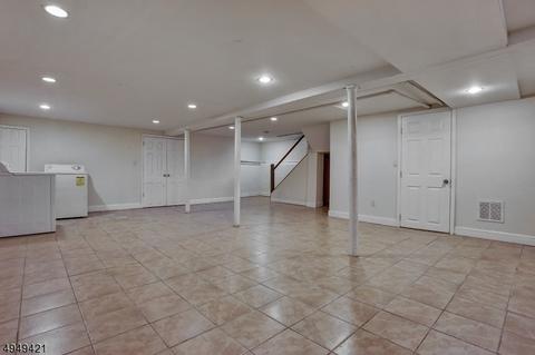 39 Willow St, Millburn, NJ 07041 photo 10