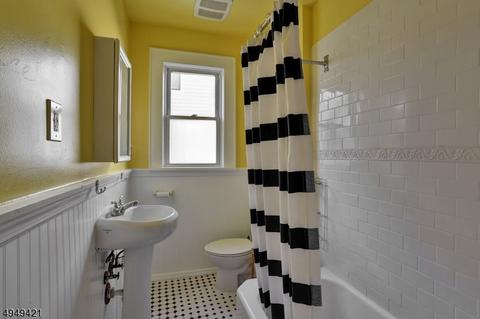 39 Willow St, Millburn, NJ 07041 photo 9