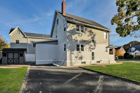 39 Willow St, Millburn, NJ 07041 photo 2