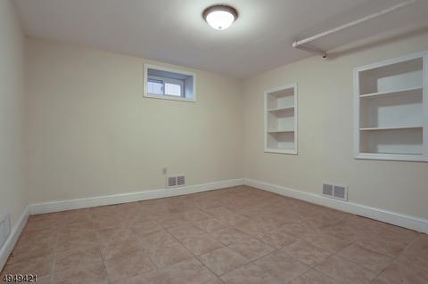 39 Willow St, Millburn, NJ 07041 photo 12