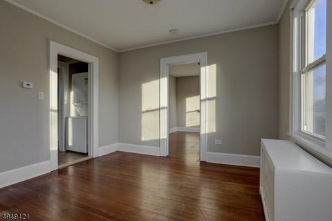 39 Willow St, Millburn, NJ 07041 photo 18