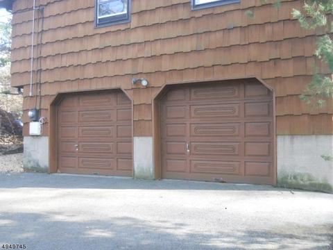47 Windsor Dr, Montville Twp., NJ 07058 photo 2