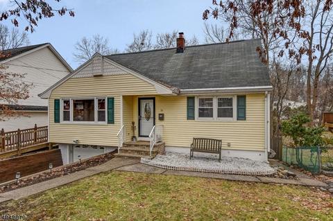 34 Pinecrest Ter, Wayne, NJ 07470 photo 2