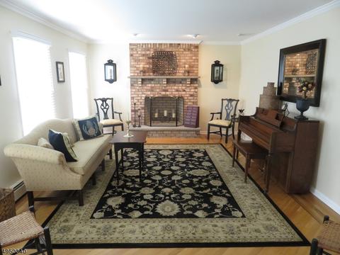 4 Ballantine Rd, Mendham, NJ 07945 photo 5