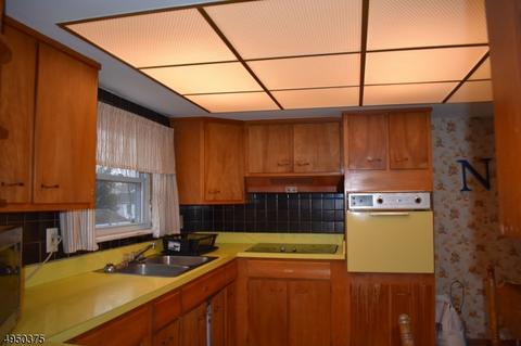 171 Baker St, Dover, NJ 07801 photo 6