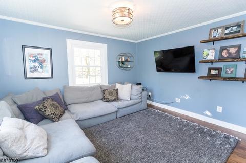 41 Brookside Ln, Berkeley Heights, NJ 07922 photo 4