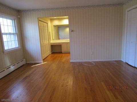 9 Stone Ledge Rd, Upper Saddle River, NJ 07458 photo 18