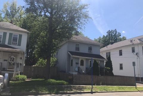 193 Berdan Pl, Hackensack, NJ 07601 photo 1