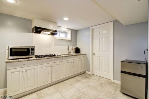 92 Warwick Rd, Hillside, NJ 07205 photo 16
