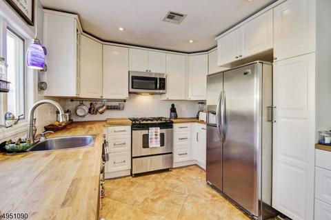 92 Warwick Rd, Hillside, NJ 07205 photo 7