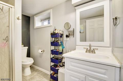 92 Warwick Rd, Hillside, NJ 07205 photo 19
