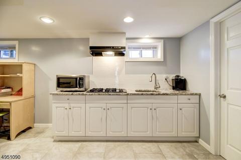 92 Warwick Rd, Hillside, NJ 07205 photo 17