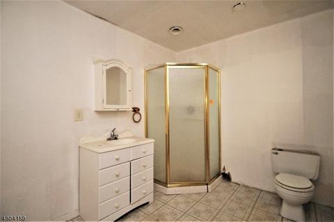 103 Freeway Ave, Hackettstown, NJ 07840 photo 11