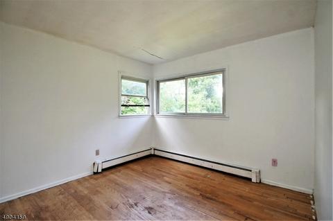 103 Freeway Ave, Hackettstown, NJ 07840 photo 10