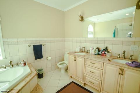 479 Devon St, Kearny, NJ 07032 photo 18