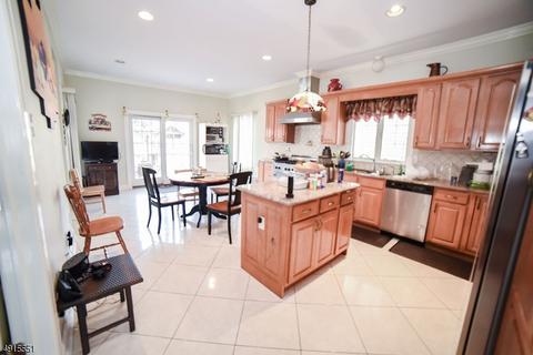 479 Devon St, Kearny, NJ 07032 photo 6