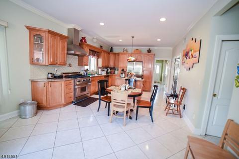 479 Devon St, Kearny, NJ 07032 photo 5