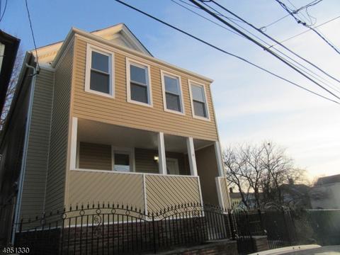 11 Beech St, Passaic, NJ 07055 photo 3