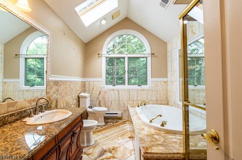 12 Fox Hill Dr, Wayne, NJ 07470 photo 20