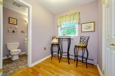 7 Hickory Ln, Long Valley, NJ 07853 photo 18