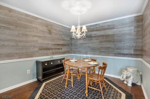 373 Potomac Dr, Basking Ridge, NJ 07920 photo 2
