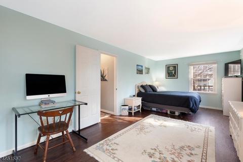 373 Potomac Dr, Basking Ridge, NJ 07920 photo 10